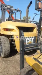 فوركلفت كاتربيلر ١٥ طن ٢٠٠٨ - 2