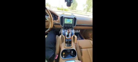 العين - 16