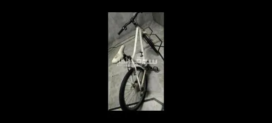 محتاج مصاري ياريت حدا يهتم