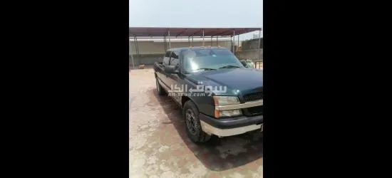 سيارة دبل كبينة فور ويل سلفادور موديل 2005