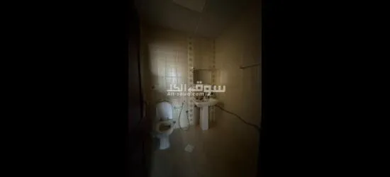 للإيجار شقة ارضية في مدينة العين منطقة عشارج - 2