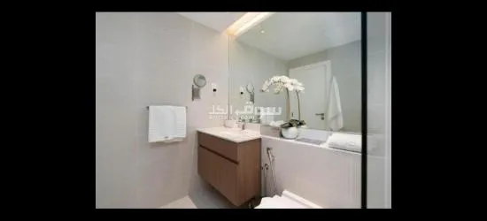 الجميرا باي للتواصل 55 648 4600 - 10