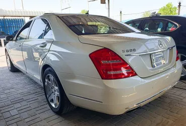مرسيدس S600 موديل 2011 لون ابيض داخل اسود - 2
