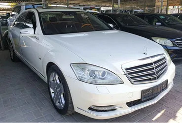 مرسيدس S600 موديل 2011 لون ابيض داخل اسود - 3