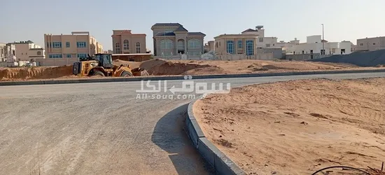 للبيع ارض بالعامره شامل رسوم التسجيل و التملك