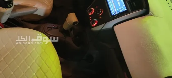 سيارة نيسان صني بحالة ممتازة