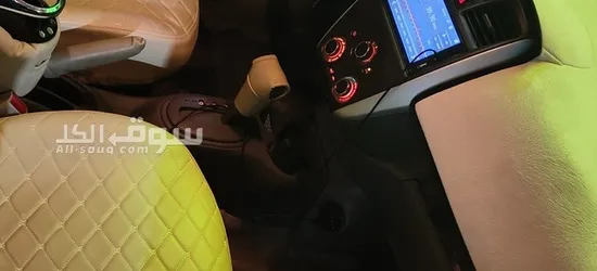 سيارة نيسان صني بحالة ممتازة - 2