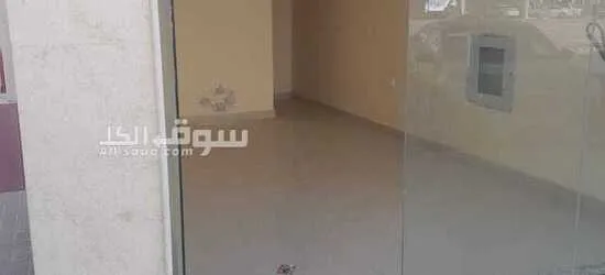 محل للإيجار السنوي في عجمان