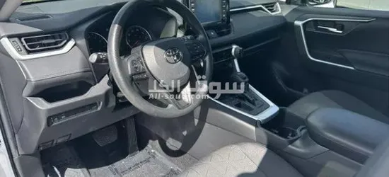 Toyota RAV4 2022 xle Full Options - 2