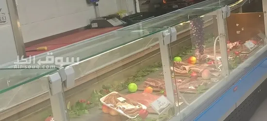 ثلاجات عرض لحوم للبيع بحالة جديدة وكالة