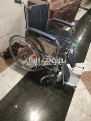 للبيع