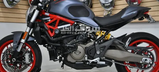 Used motorcycles for sale UAE: 2017 DUCATI MONSTER 821..... WHATSAPP: +971563148402 - 5