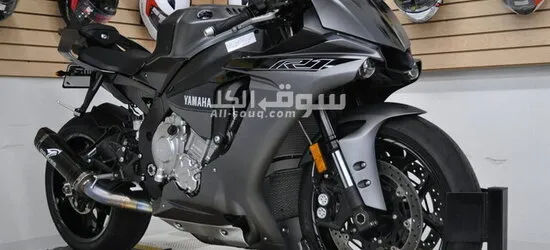 Used motorcycles for sale UAE: 2016 YAMAHA R1.....WHATSAPP: +971563148402 - 2