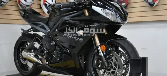 Used motorcycles for sale UAE: 2015 TRIUMPH DAYTONA 675 ABS.....WHATSAPP: +971563148402 - 2