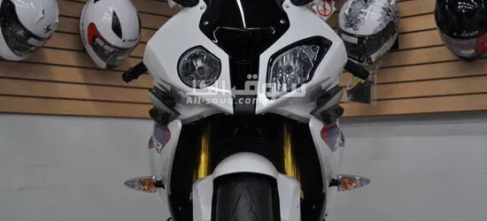 Used motorcycles for sale UAE: 2013 BMW S1000RR.... WHATSAPP: +971563148402 - 3