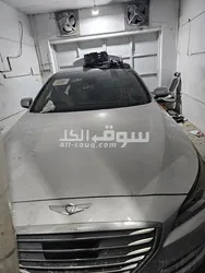 كراج سيارات للبيع