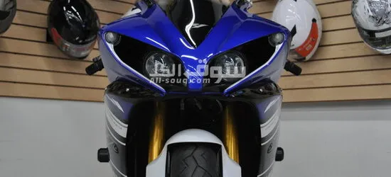 Used motorcycles for sale UAE: 2013 YAMAHA R1..... WHATSAPP: +971563148402 - 3
