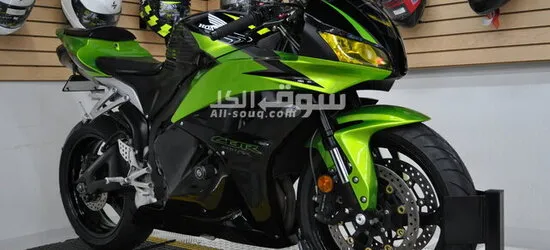 Used motorcycles for sale UAE: 2009 HONDA CBR600RR.....WHATSAPP: +971563148402 - 2