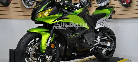 Used motorcycles for sale UAE: 2009 HONDA CBR600RR.....WHATSAPP: +971563148402 - 4