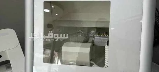 Roland DWX-52D 5-Axis Dental Milling Machine