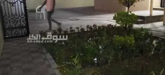 فيلا مميزه للبيع او للايجار في القادسيه الشارقه - 2